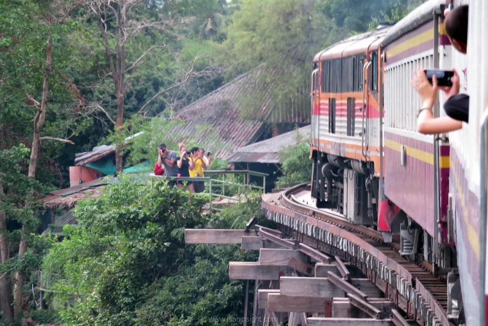 รถไฟ น้ำตก กาญจนบุรี ทองผาภูมิ บ้านอีต่อง เหมืองแร่ปิล๊อก เดินทาง